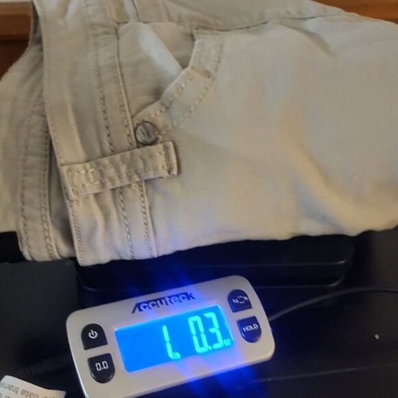 Nine West Y2K Style Creme Colored With Embellished Pockets Capri Jeans Size 16 - Picture 6 of 6